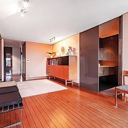 Hotel Luxury - Tour Eiffel/champ De Mars Parijs