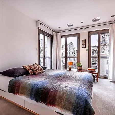 Hotel Luxury - Tour Eiffel/champ De Mars Parijs