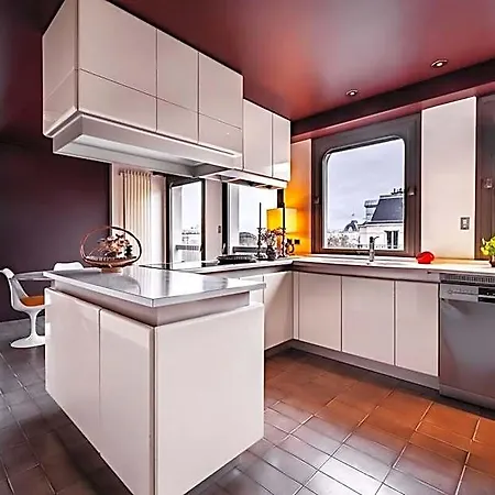 Luxury - Tour Eiffel/champ De Mars 3* Parijs
